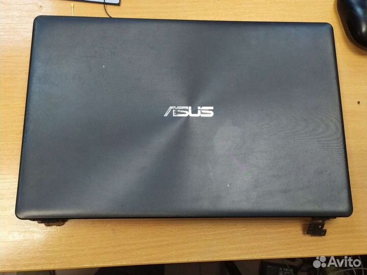 Ноутбук Asus X550C - разбор, запчасти
