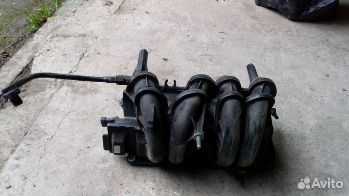 Рено логан впускной коллектор