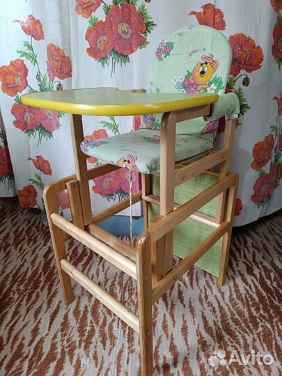 Детский стол и стул