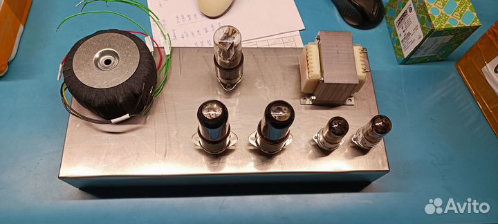 Шасси корпус лампового гитарного усилителя или рэа