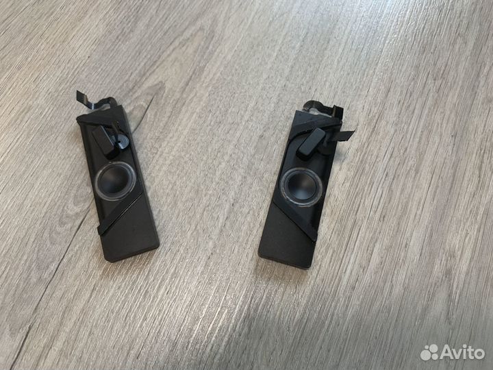 Динамик MacBook Pro 13 Retina A1706 A1989 A2251