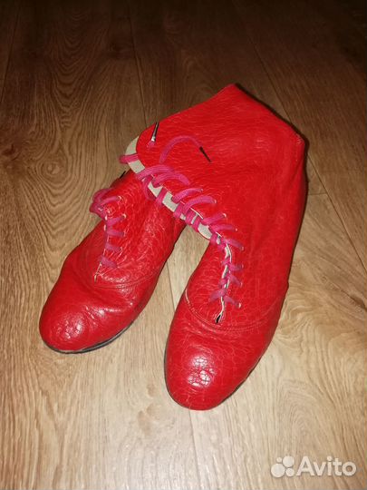 Ботинки для девочки