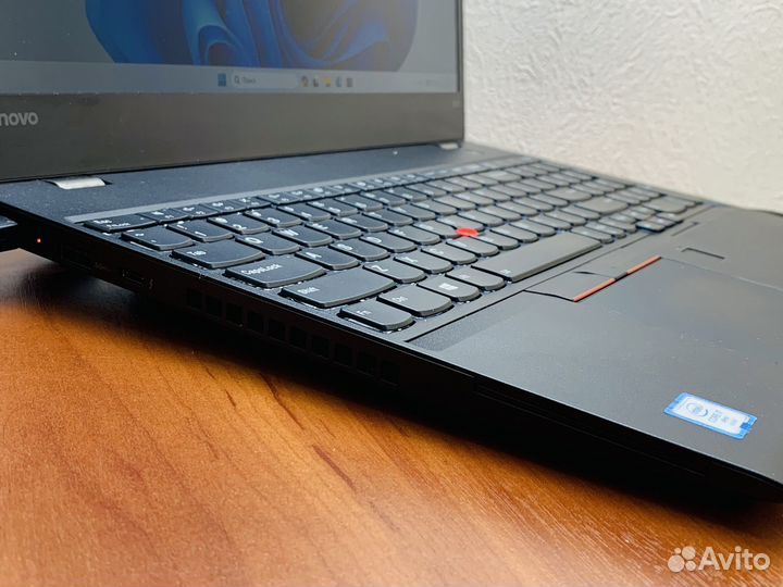 Мощный ноутбук Lenovo core i7 SSD 8gb IPS