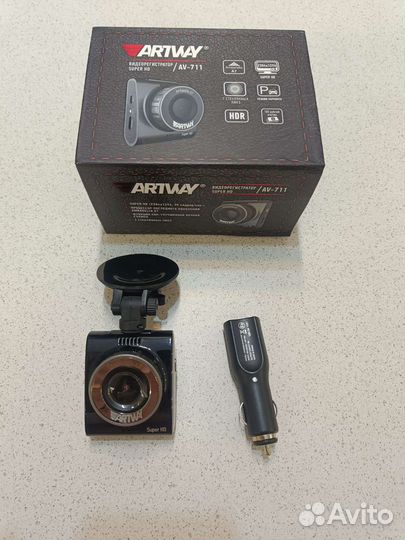 Видеорегистратор Artway AV-711