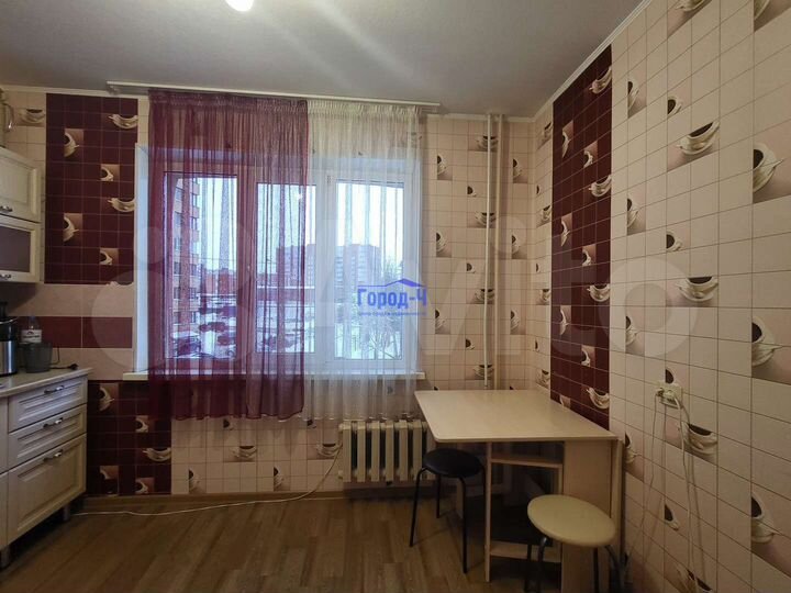 2-к. квартира, 55 м², 2/10 эт.