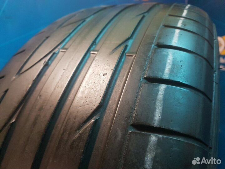 Bridgestone Potenza S001 225/50 R17