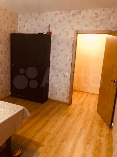 2-к. квартира, 52 м², 2/5 эт.