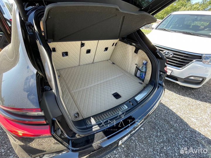 Коврики в багажник Porsche