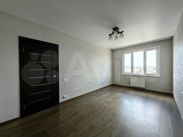 2-к. квартира, 50 м², 9/9 эт.