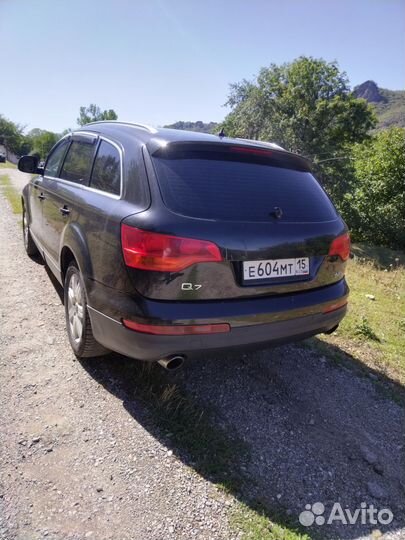 Ауди Q7 в разборе