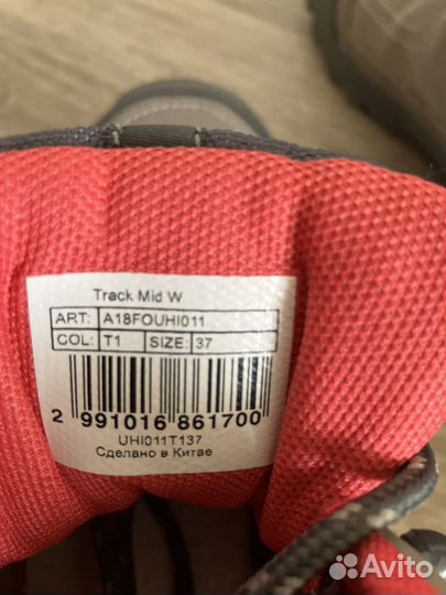 Кроссовки женские демисезонные 37