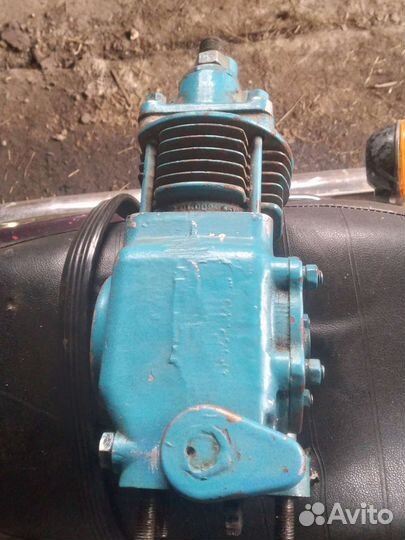 Компрессор на д245