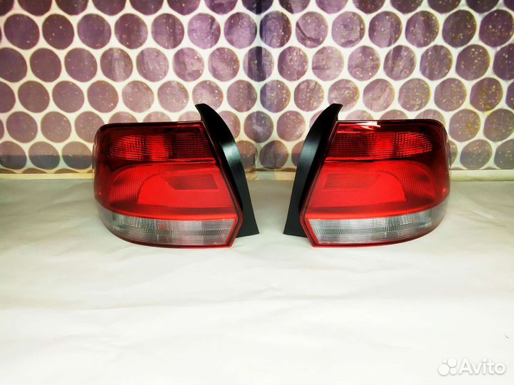 Volkswagen polo седан задние фонари
