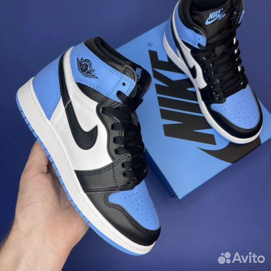 Nike Air Jordan 1 Retro High OG UNC Toe (3.5-7y)