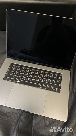 Macbook pro 15 2018 i9