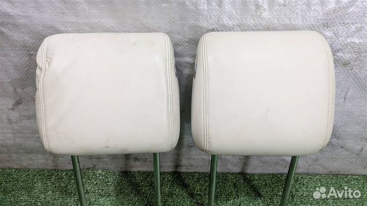 Подголовники комплект Jaguar XF 2009