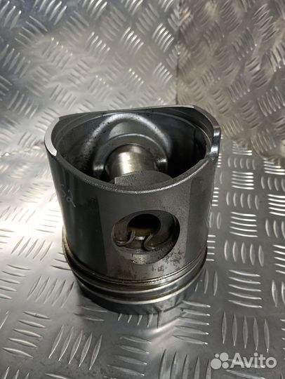 Поршень MAN 51025006023