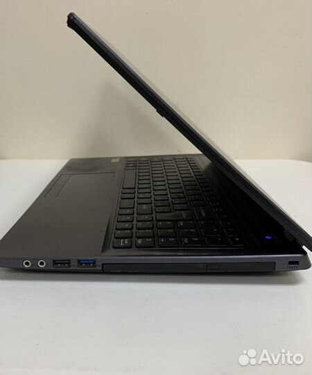 Мощный игровой ноутбук Intel Core I7/GTX 850M