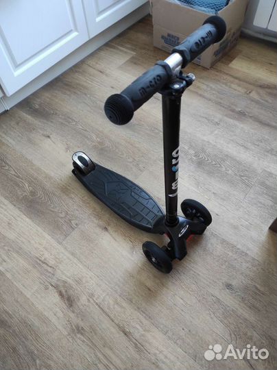 Самокат детский трехколесный Micro maxi