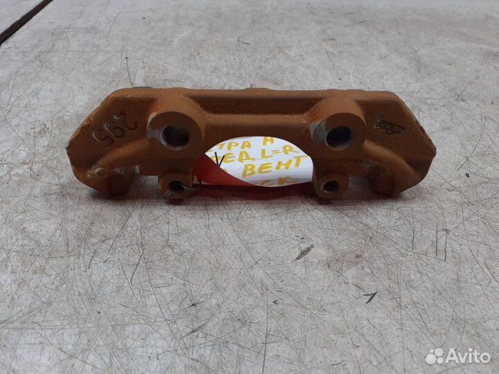 Скоба суппорта переднего