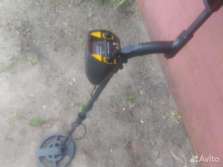 Металлоискатель MD