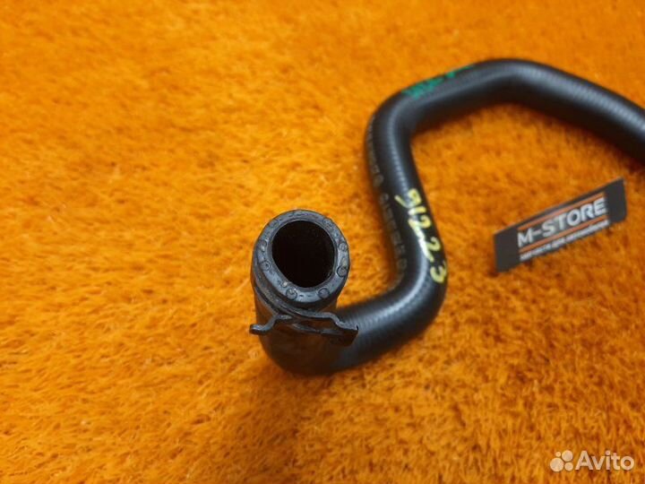 Патрубок расширительного бачка Mercedes-Benz