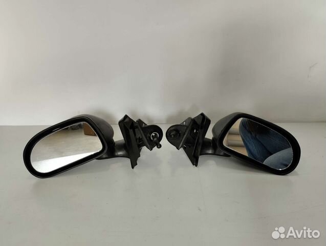 Зеркало боковое 