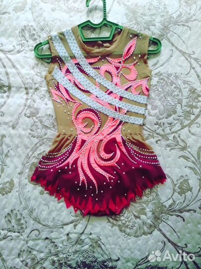 Купальник для художественной гимнастики