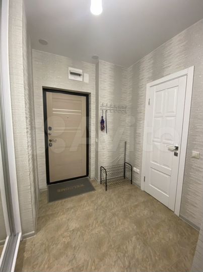 2-к. квартира, 47 м², 8/17 эт.