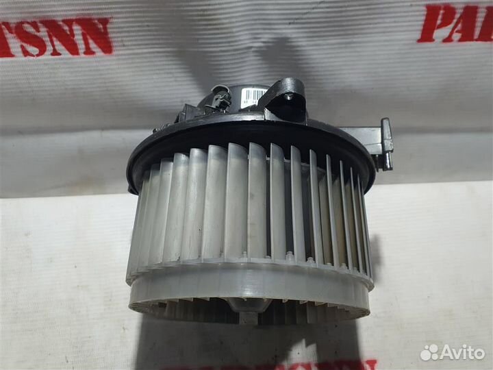 Моторчик печки Шевроле Круз