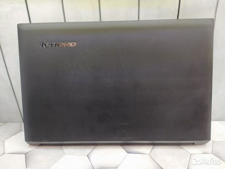 15.6 Ноутбук Lenovo B570E на Intel Core i3-2370M