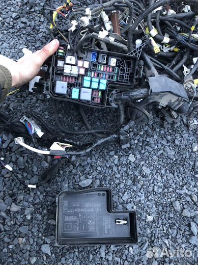 Блок предохранителей Toyota Rav 4 2017г 2.2 дизель