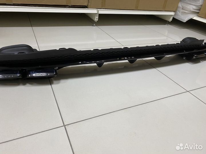 Диффузор на Mercedes w212 рест под 6.3 AMG