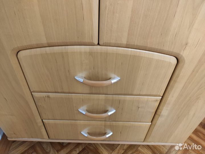 Стенка в гостинную