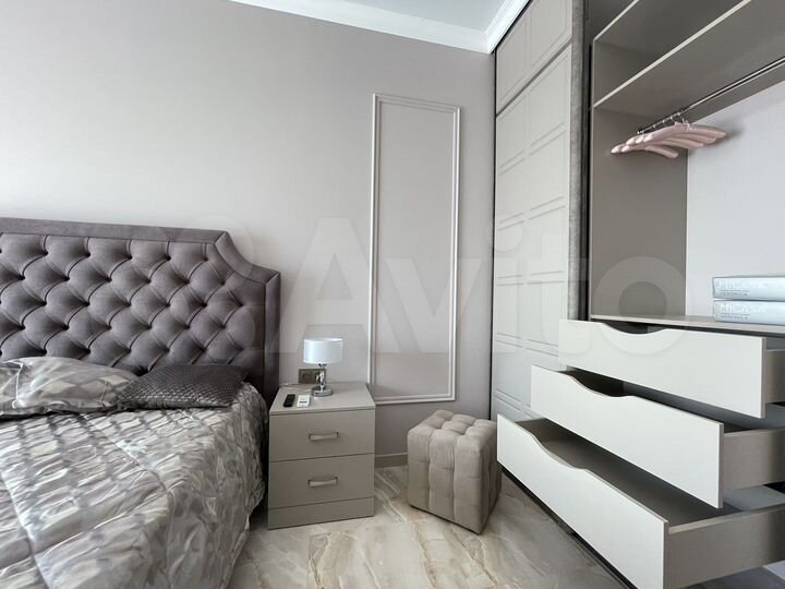 3-к. квартира, 96 м², 7/17 эт.