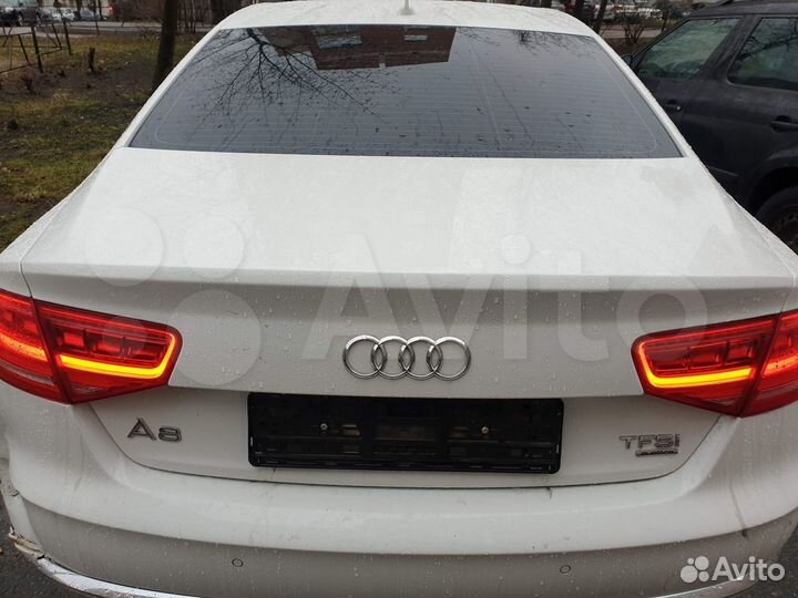 Крышка багажника Audi A8 D4 цвет белый