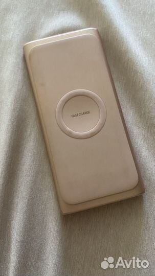 Беспроводная зарядка Samsung