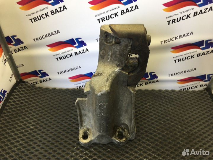 Кронштейн торсиона кабины левый