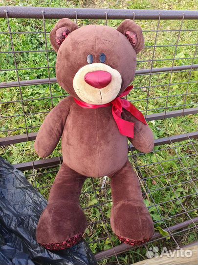 Плюшевый медведь Тедди