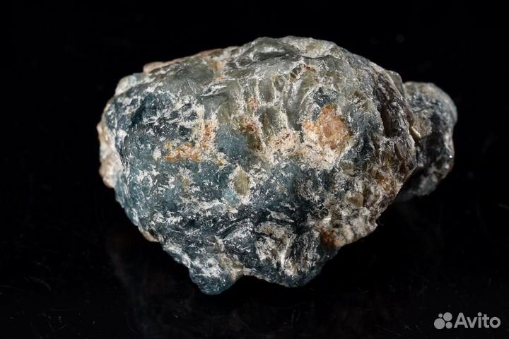 Грандидьерит. Лот №680