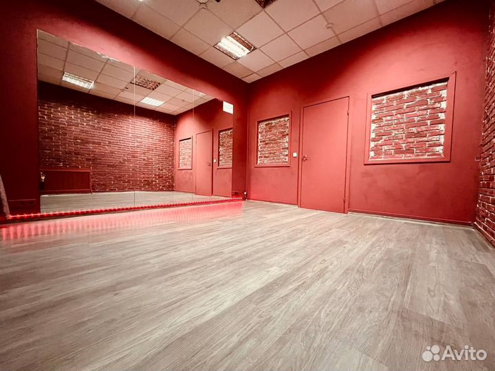 Аренда зала (почасовая) для танцев, фитнеса, йоги