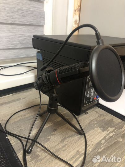 Микрофон redragon seyfert GM100