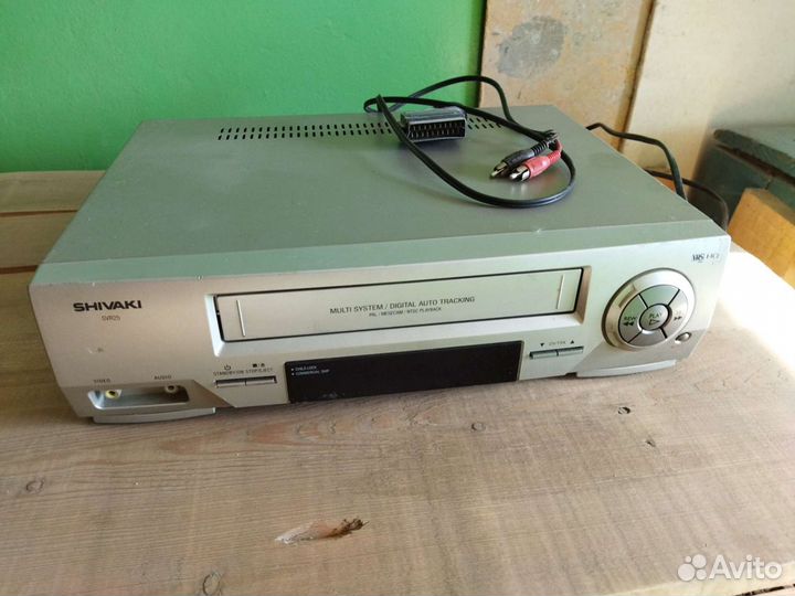 Видеомагнитофон