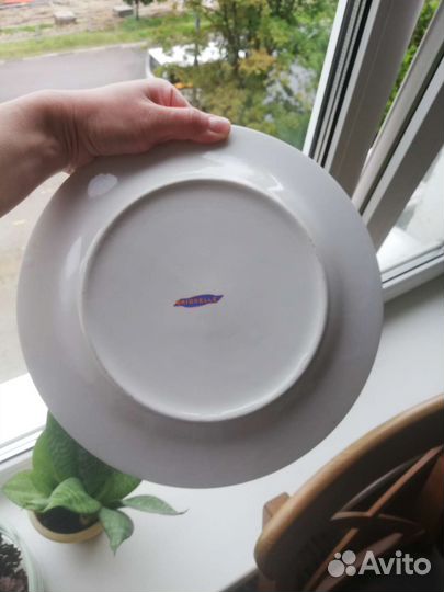 Блюдо - тарелка с подсолнухами