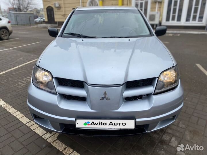 Mitsubishi Outlander 2.4 AT, 2005, 290 000 км