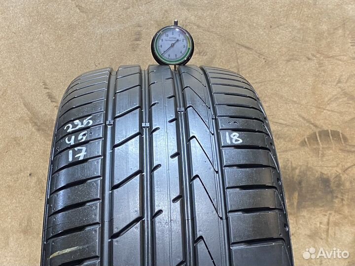Hankook Ventus S1 Evo 2 K117B 225/45 R17
