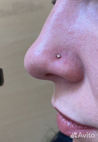 Пирсинг/Дыбенко/Маникюр/Подолог-нити/Бровист