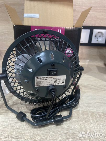Вентилятор настольный новый