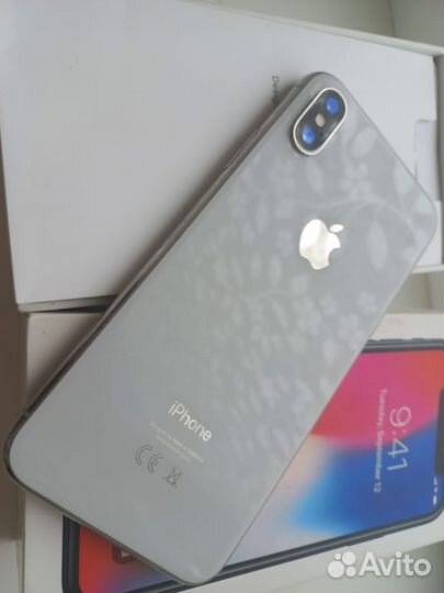 Мобильные телефоны бу iPhone 10
