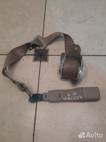 Ремень безопасности задний средний Toyota Camry 40